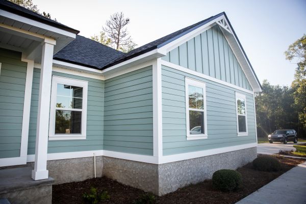 Board Siding Repair in Issaquah