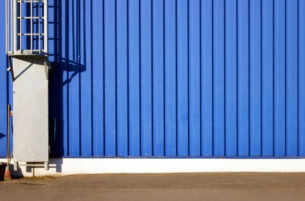 Ribbed Metal Siding Repair in Issaquah
