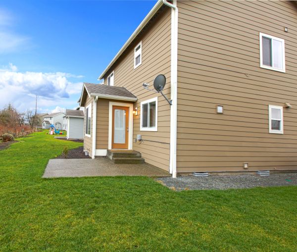 Clapboard Siding Repair in Issaquah